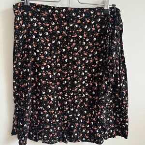 New Look Flower Mini Skirt in Size UK12 US8